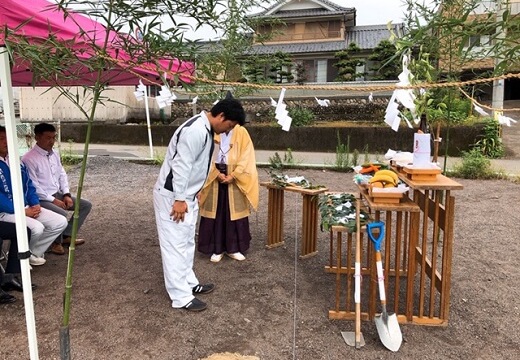 地鎮祭及び棟上げ
